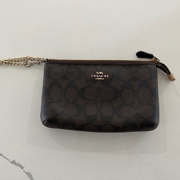 Coach Signature Large Wristlet with Chain - Picture 1 of 8